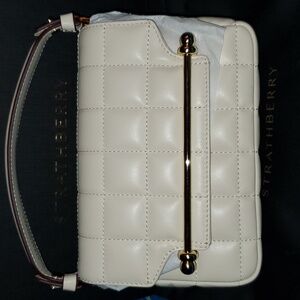 Strathberry East/West Mini Quilting - Light Oat